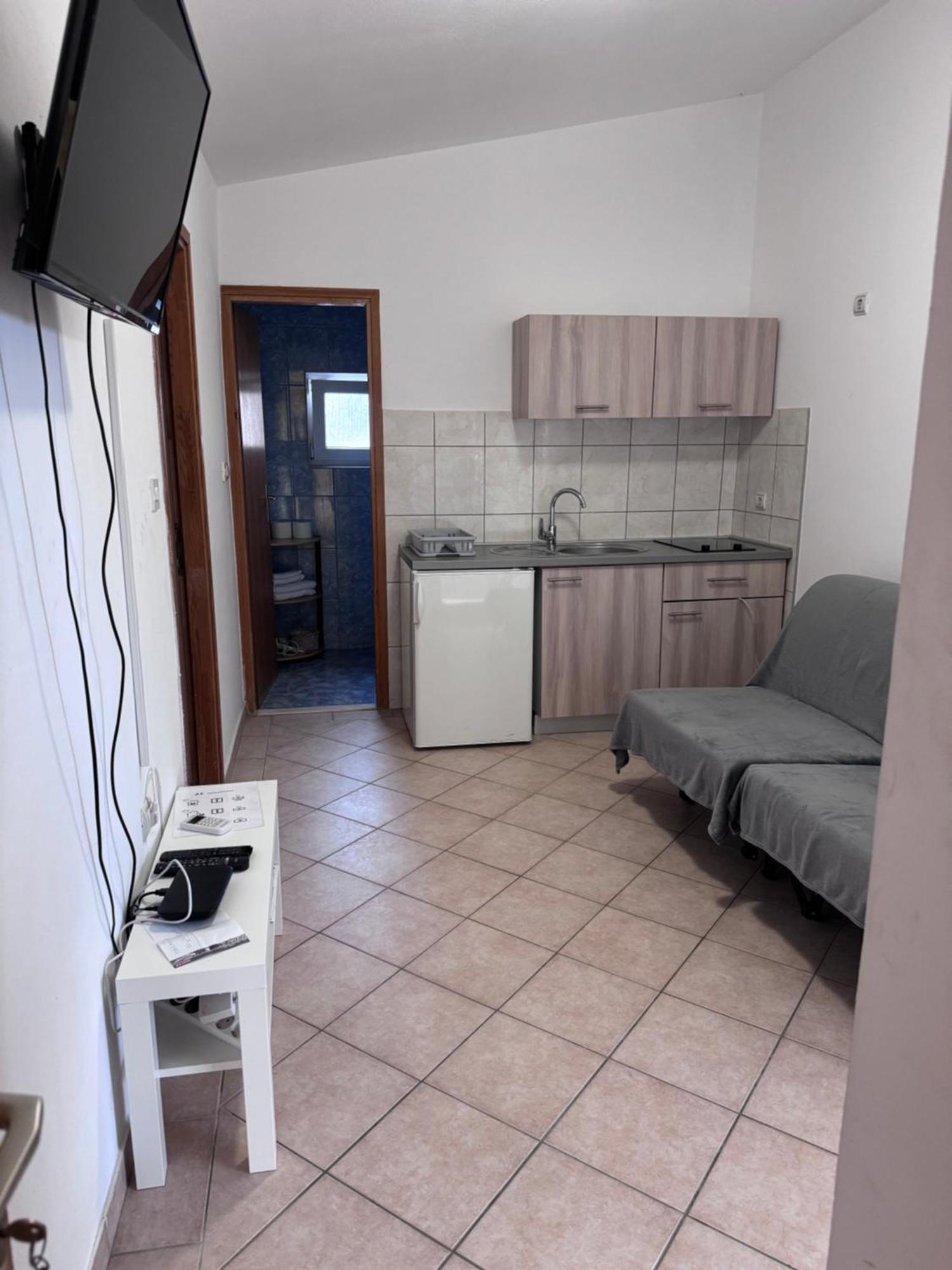 Apartmani Bruno Vrsi Eksteriør billede
